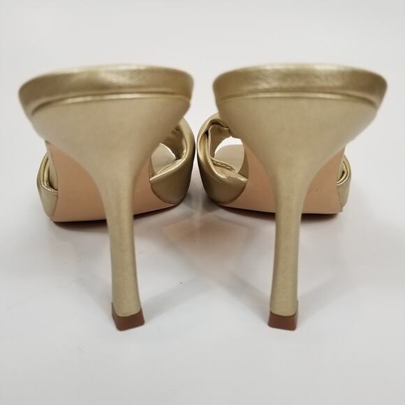 Marc Fisher NWOB Daliot Gold Metallic Square Toe Heels Sandals Size 9.5 - Picture 6 of 9